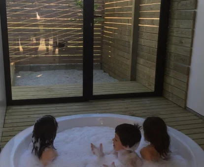 jacuzzi